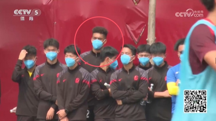 無緣U17國足名單，張洪福隨恒大足校觀摩國少隊(duì)訓(xùn)練