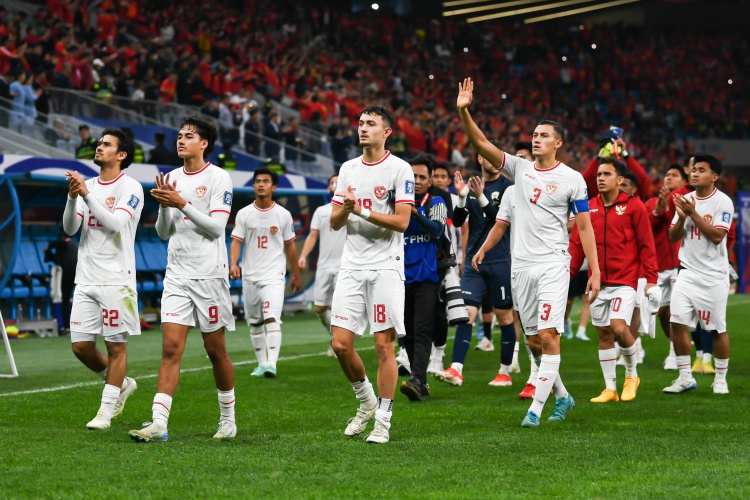 此前18強賽中國vs印尼延遲開球，中國、印尼兩隊收到FIFA罰單
